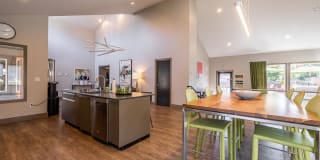 The Seasons Gallery 29