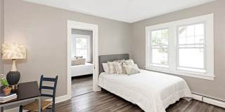 Lakefront 4-Bedroom Home for Rent in Euclid, OH Gallery 24