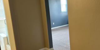 Spacious home in University Park Gallery 13