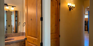 Unique 3Bdm 2Ba home is located in a great central location Gallery 67