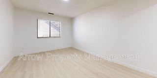 203 E Arbor-208F Gallery 6