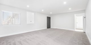 422 Gallery 10