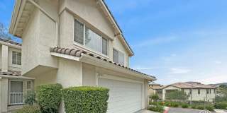 Fully Renovated End-Unit 3BD/2.5BA in Lake Forest with Views, Private Yard & 2-Car Garage Fully Renovated End-Unit 3BD/2.5BA in Lake Forest with Views, Private Yard & 2-Car Garage Gallery 30
