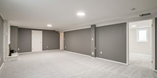 3991 South Hillcrest Drive Gallery 30