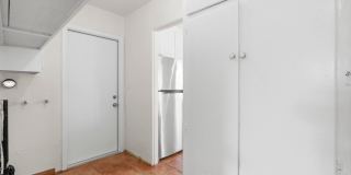 Recently Renovated University Heights 2 Bed 1 Bath with 2 off-street parking spaces! Pet OK! Gallery 19