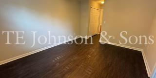 Beautiful 3BR Home with Vaulted Ceilings, Community Pool & Main Level Primary Suite Beautiful 3BR Home with Vaulted Ceilings, Community Pool & Main Level Primary Suite Gallery 8