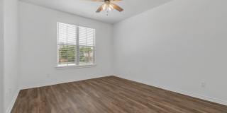 1220 Neal Pickett Gallery 16