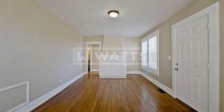 3 Bedroom House in Eastlake Community Gallery 4