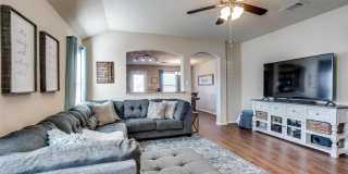 1606 Meadow Creek Drive Gallery 8