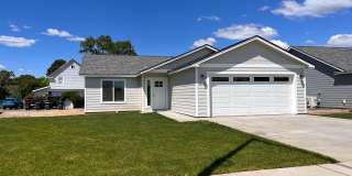 Newer Construction Home!! Gallery 1