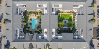 Riverhouse Gallery 37