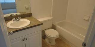 Beautiful 2 Bedroom, 2.5 Bath Condo in Desirable Isabella Park Gallery 7
