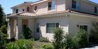 Beautiful Spacious 5 Bedroom, 4 Bathroom House Centrally Located Gallery 1