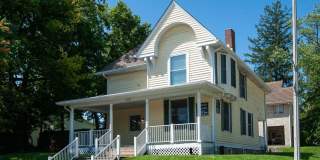 125 E. 10th Gallery 1