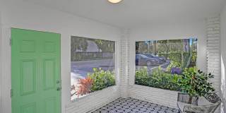 1121 Southwest 15th Avenue Gallery 17