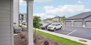 The Pullman Luxury Apartment Homes Gallery 88