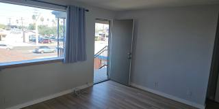 1 BR 1 BATH FULL REMODEL UPPER UNIT FREE RENT OAC Gallery 30
