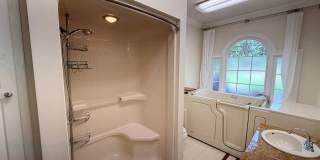 Stunning 4BR/2BA Home with Massive Bonus Room, Sunroom, & Fenced Yard! Gallery 32