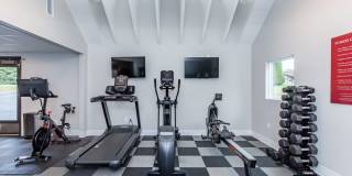 Hawthorn Suites Gallery 27