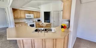 4-BR Home in Shadow Mountain @ Green Valley Gallery 11