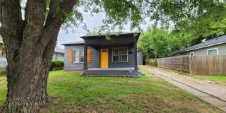 1946 Northwest 15th StreetMain House Gallery 2