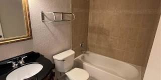 2020 NE 56th Street Gallery 37