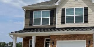 Room in 3 Bedroom Home in Harrisburg Gallery 8