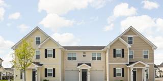 Hickory Cottages Apartments Gallery 44