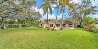 10330 SW 58th Ct Gallery 3