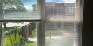 Knoxville Manor Gallery 21