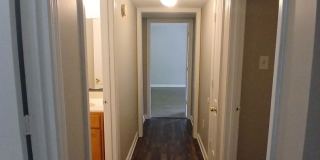 Newly Refreshed 3 bedroom 2 bath Duplex - Open To Section 8 Gallery 10