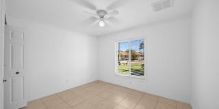 2614 7th Street W Gallery 7