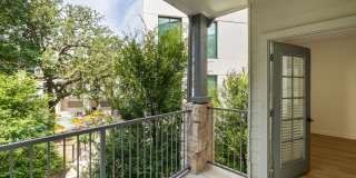 The Lola The Lola Gallery 9