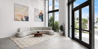 Centro City Gallery 13
