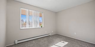 1305 Estes Street Gallery 14