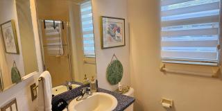 Seasonal Short-Term 4 Bedroom 3 Bathroom Heated Pool Home located in Venetian Golf & River Club! Gallery 40