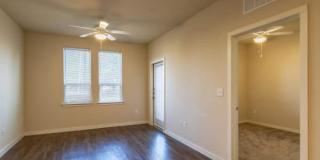 323 W Mitchell St, #610 Gallery 9