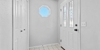 Great Location - 3/2 close to Downtown Bentonville! Gallery 6