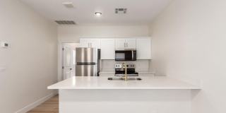 1 month free rent, Move-in Specials available! 1 bedroom Urban Oasis! Gallery 1