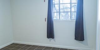 5042 East Eastland Street Gallery 3