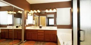 4 Bedroom Furnished Gilbert Home Gallery 35