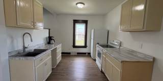 Cozy 2-Bed Single-Family in East Akron — Pet-Friendly, Garage + Covered Patio Gallery 7