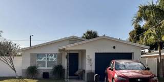 7060 52ND STREET N Gallery 1