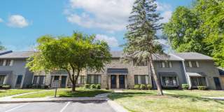 Woodlake Apartments of Indianapolis Gallery 10