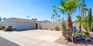 7270 E LOMA Lane Gallery 1