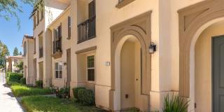 3 Bedroom + 3.5 Bathroom Townhome | Teso Robles | Camarillo | Unfurnished Gallery 1