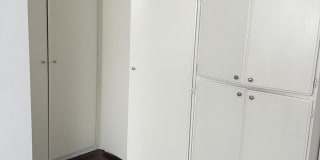 18555 Collins Street Gallery 16