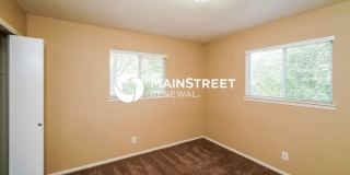 110 Simler Street Gallery 13