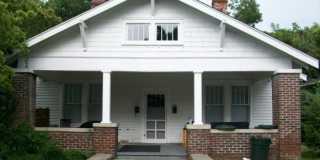 403 S Summit Street Gallery 1