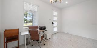 2587 TEMPLE Street Gallery 9